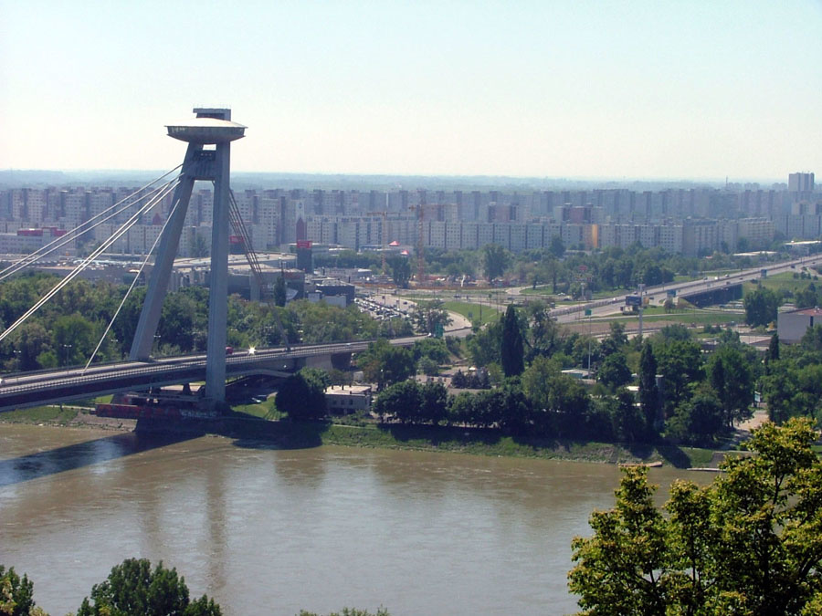 Petržalka_apartment_blocks_in_Bratislava.jpg