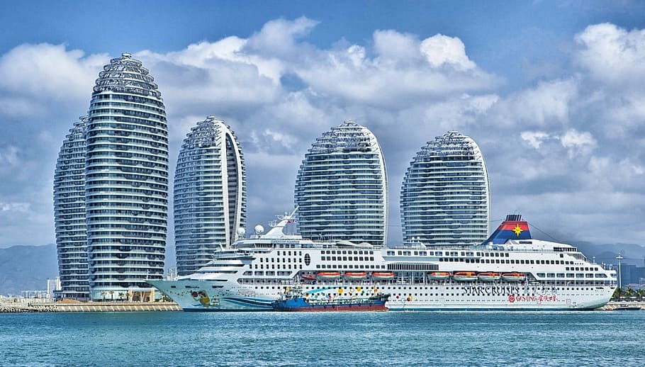 ship-hainan-china-skyline.jpg