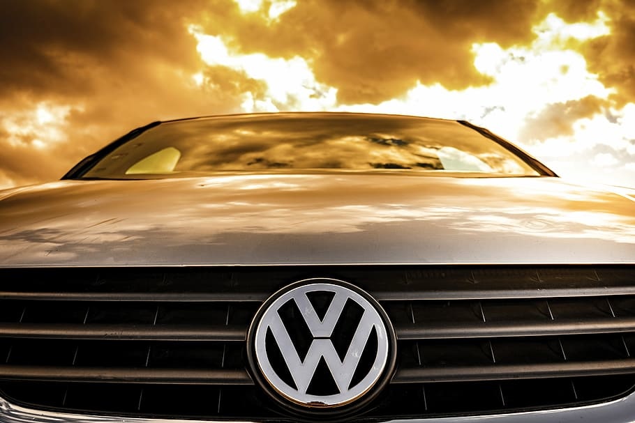 vw-bonnet-hood-grille.jpg