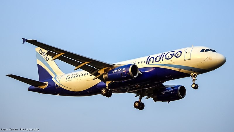 Airbus_A320-232_VT-IEZ_IndiGo_Airlines.jpg