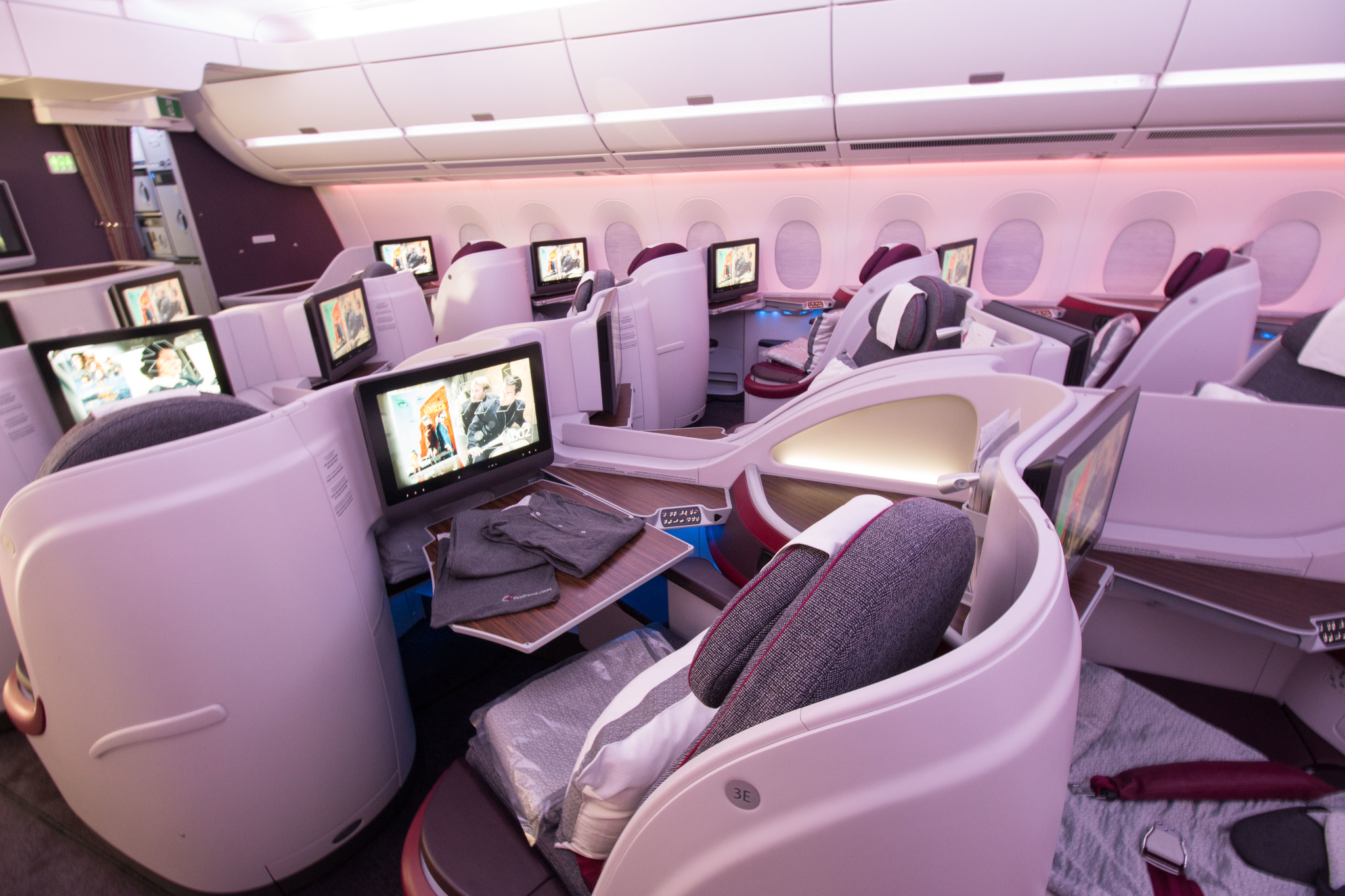 Airbus A350.jpg