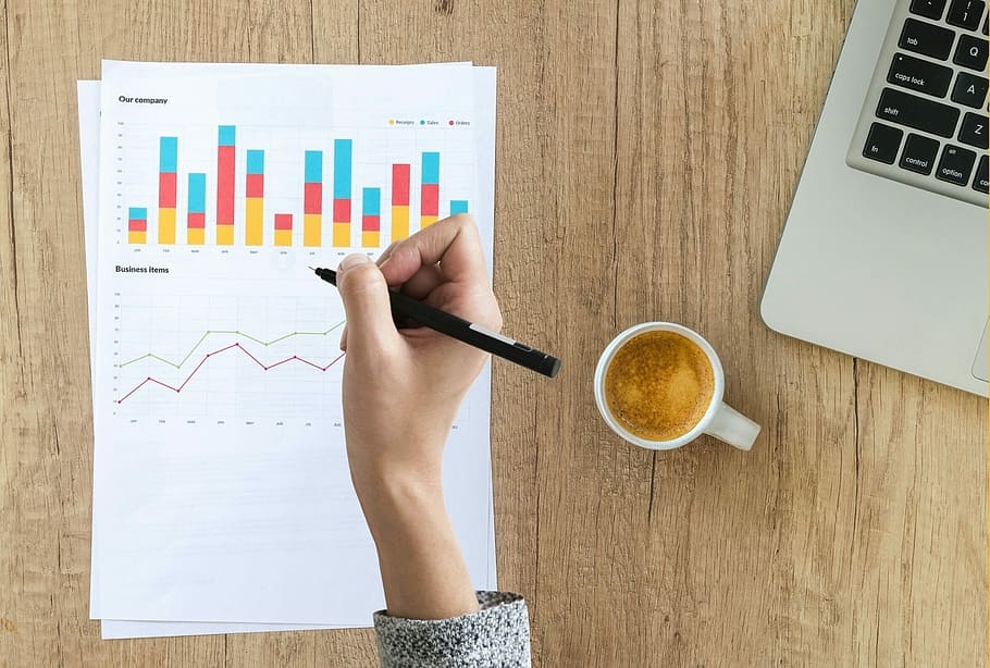audit-chart-graph-hand.jpg