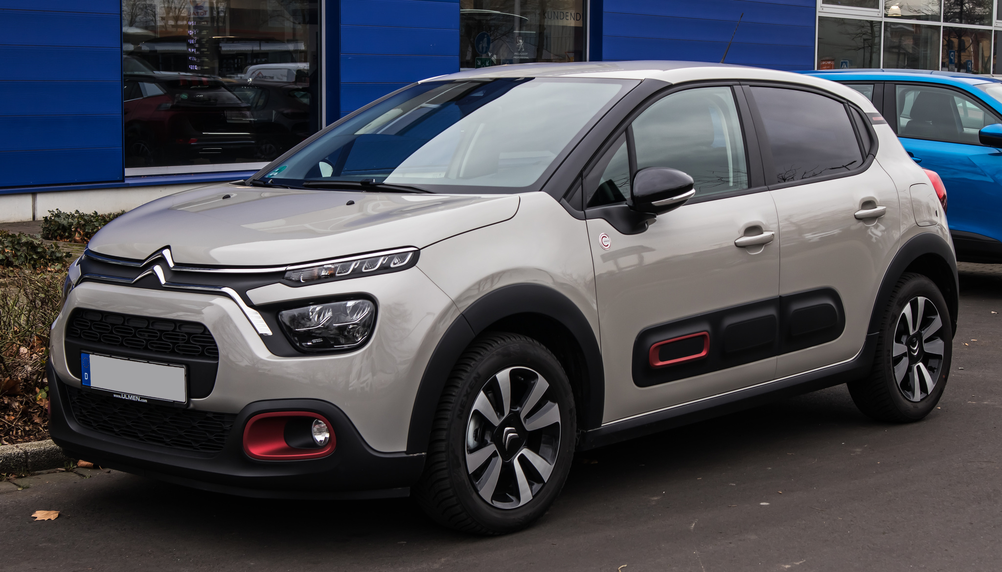 Citroën_C3_PureTech_110_C-Series_(III,_Facelift)_–_f_16012021.jpg