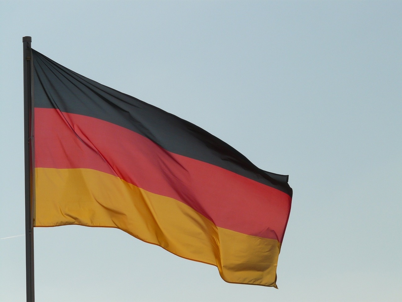 flag-5673_1280.jpg