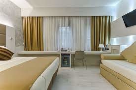 Hotel.jpg