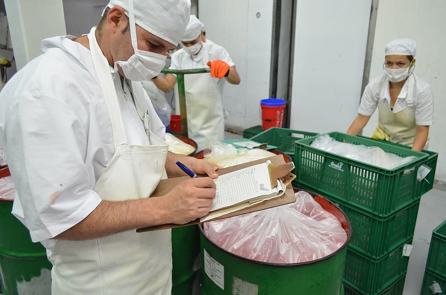 industry-food-pack-packing-winery.jpg