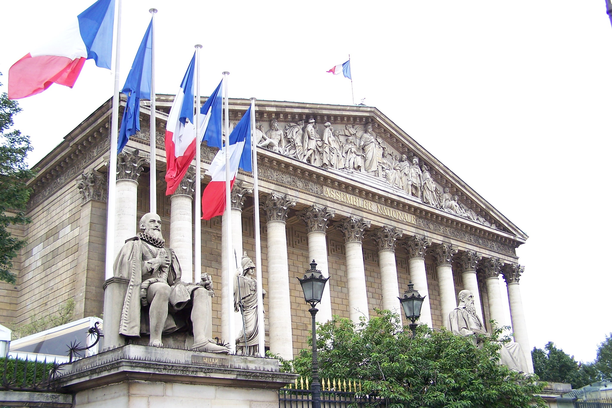 National_Assembly_of_France_-_panoramio.jpg