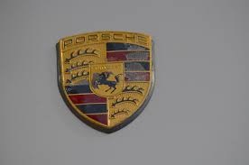 Porche.jpg