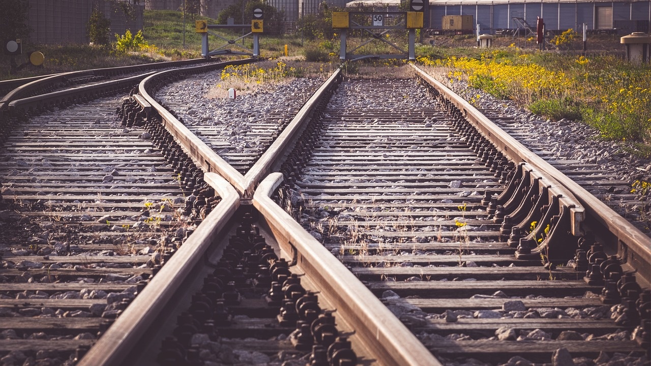 rails-5146452_1280.jpg