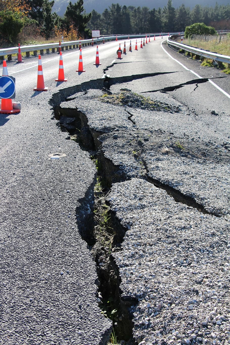 road-earthquake-damage-crack-repairs-broken.jpg