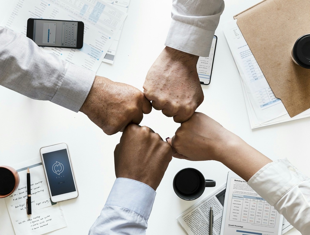 teamwork-3309829_1280.jpg