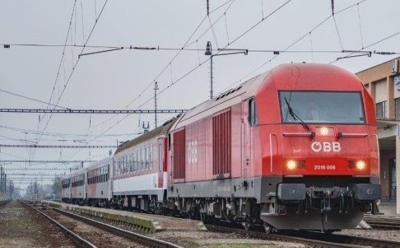 vlak4.jpg