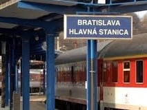 Hlavná stanica Bratislava.jpg