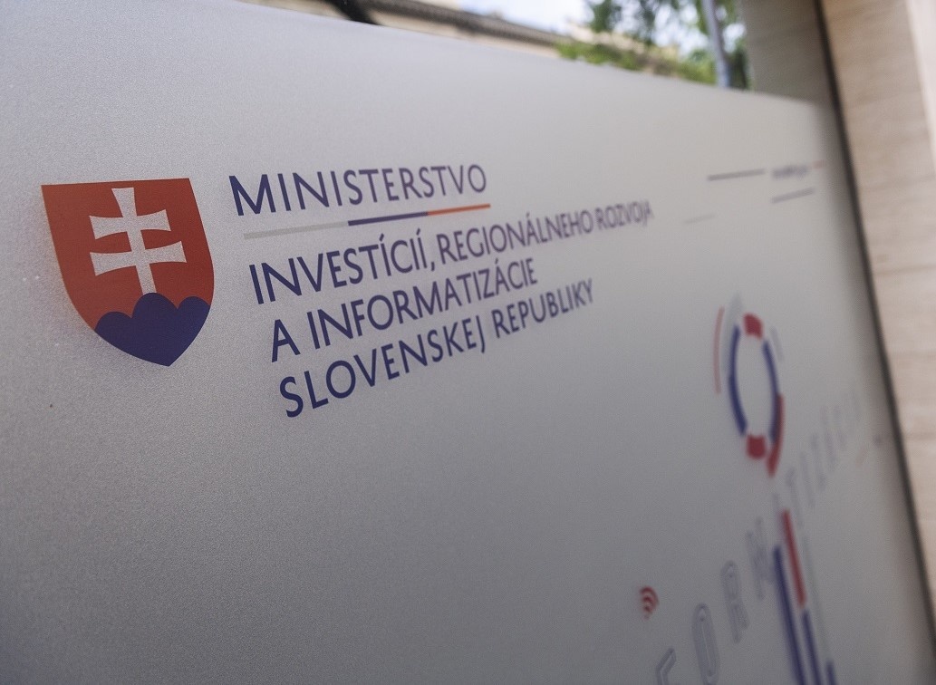 mirri-sr.jpg