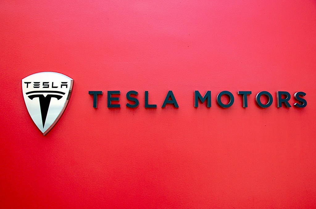 tesla logo.jpg