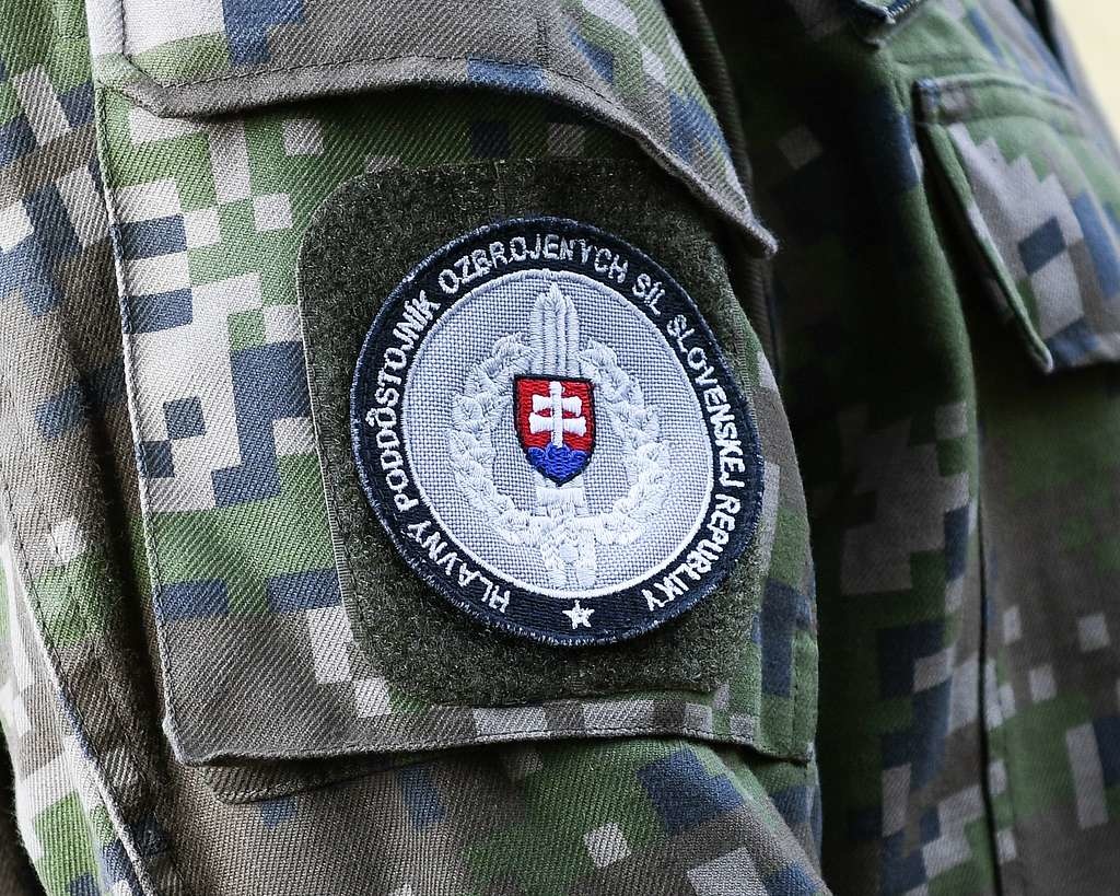 a-uniform-patch-is-seen-on-the-sleeve-of-slovak-armed-532e18-1024.jpg