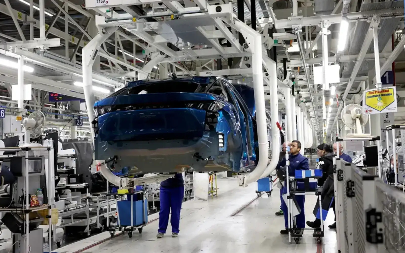 Car-production-line-2 (1).jpg