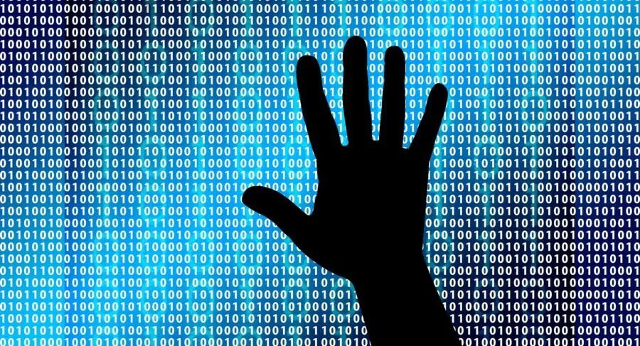 Human-factor_cybersecurity-e1713176715813-_1_.jpeg