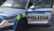 policajné auto.jpg