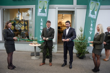 predajňa Lesy SR.jpg