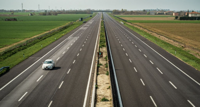 autostrada a 4 corsie.PNG