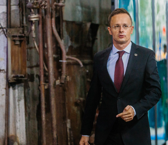 Péter Szijjártó.PNG