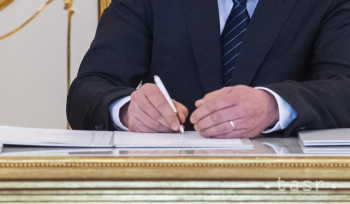 úradníci6_podpis.jpg