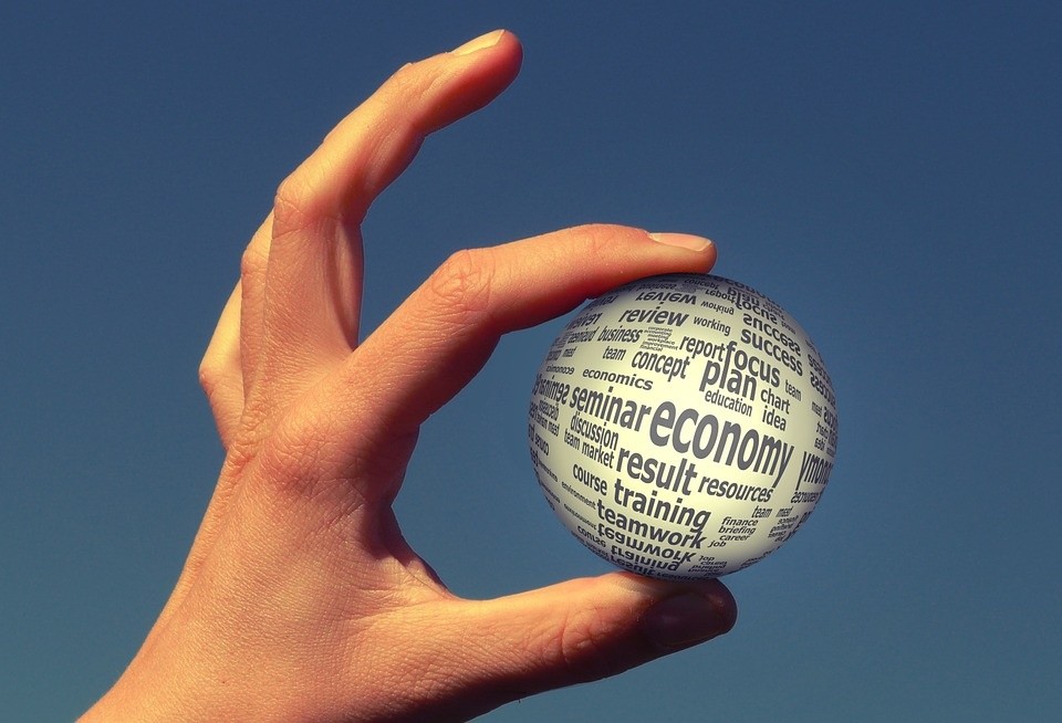 hand-237143_960_720.jpg