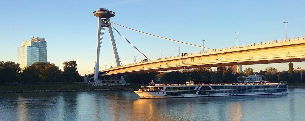 danube-972351_1920.jpg