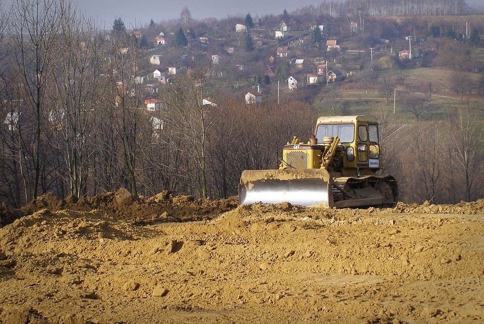 bulldozer-1284542_960_720.jpg