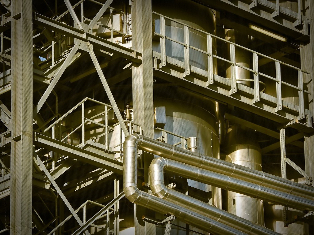 industry-1140760_1920.jpg
