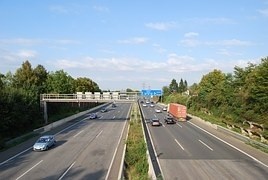 highway-448971__180.jpg