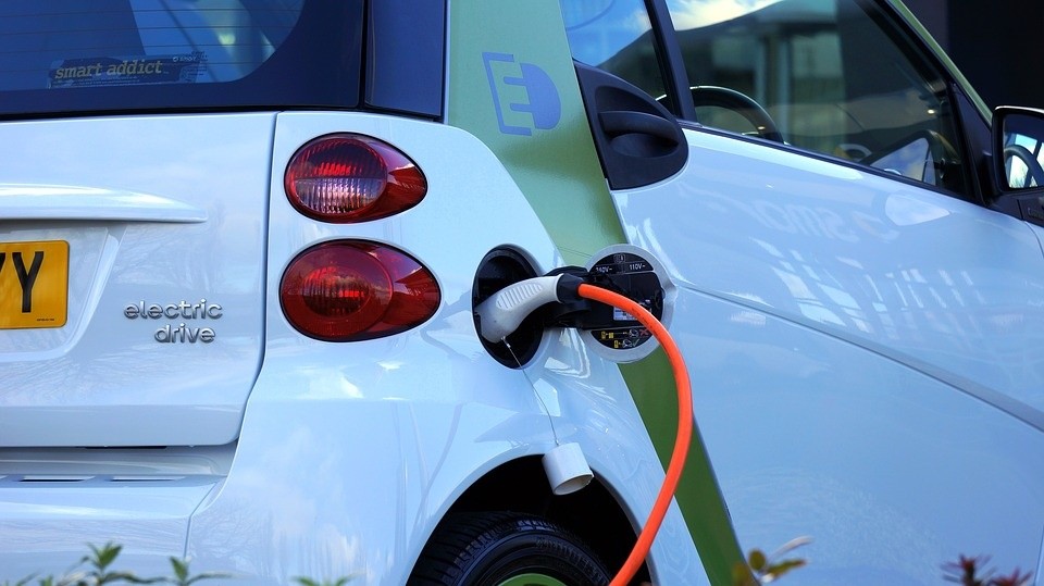 electric-car-1458836_960_720.jpg