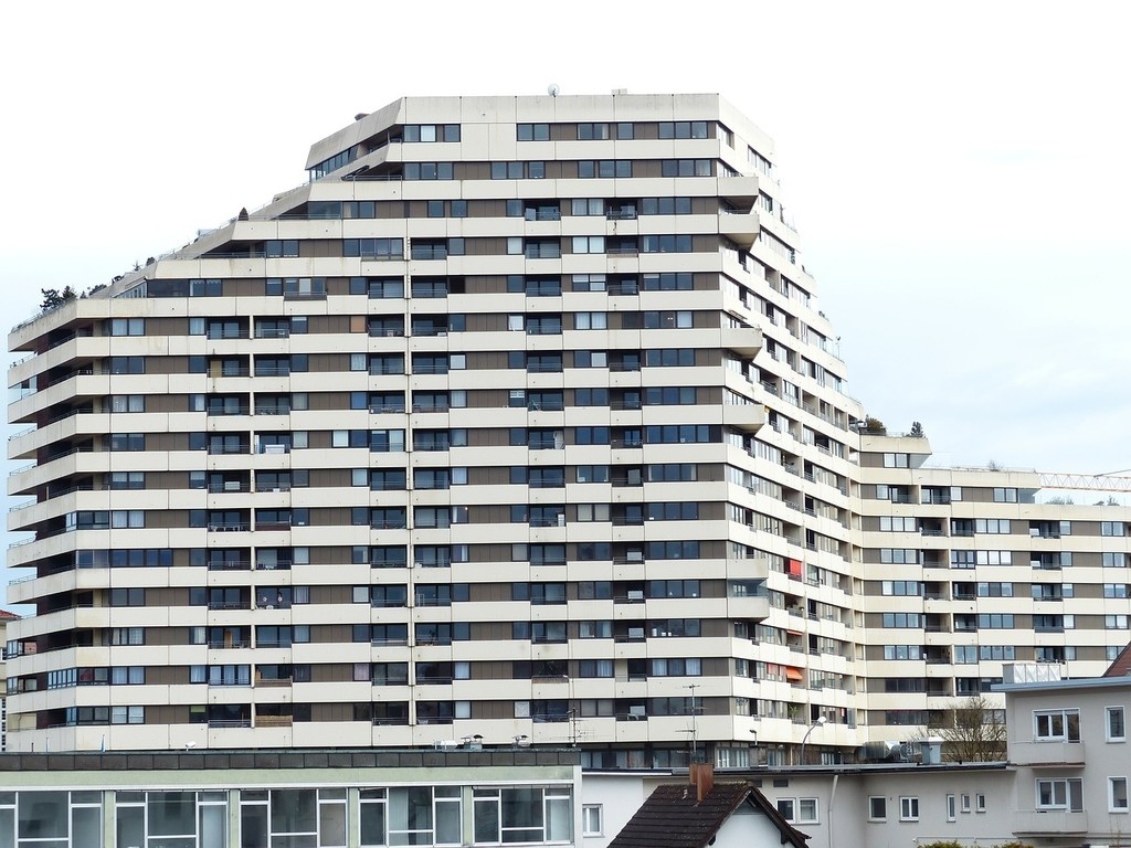 skyscraper-113118_1280.jpg
