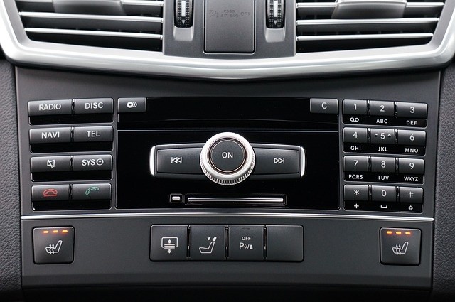 car-1744907_640.jpg