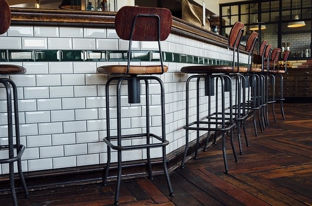bar-413709_640.jpg