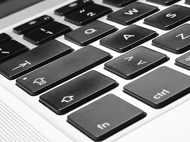 mac-1385514_640.jpg