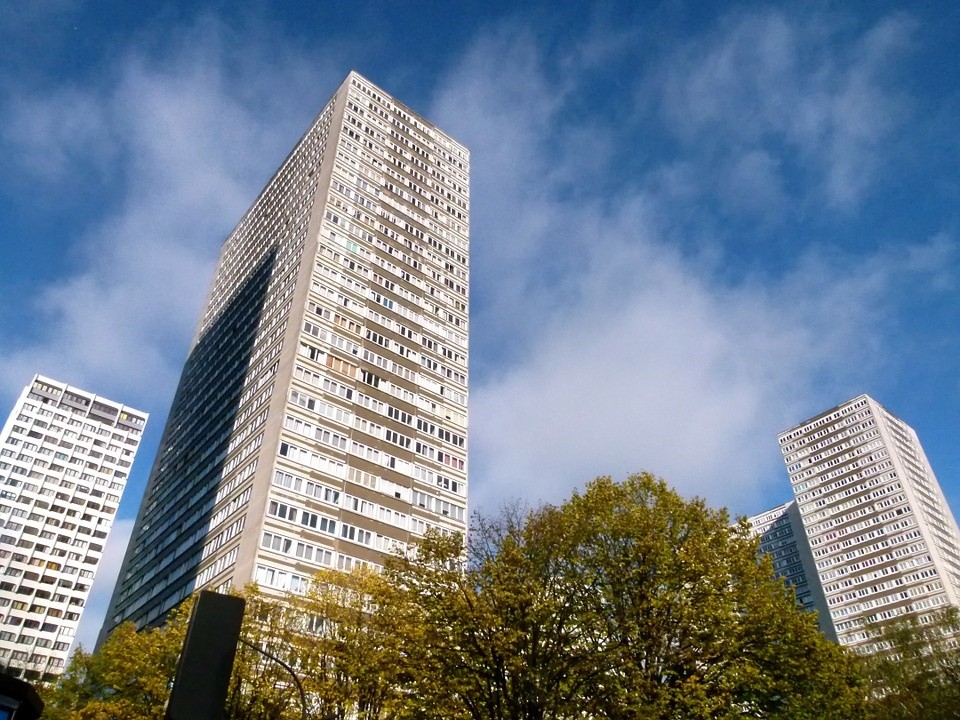 paris-106847_960_720.jpg