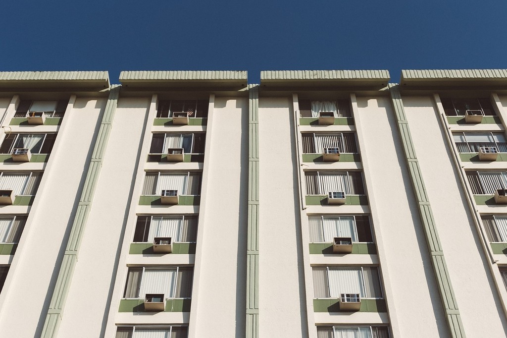 apartments-1835092_1280.jpg