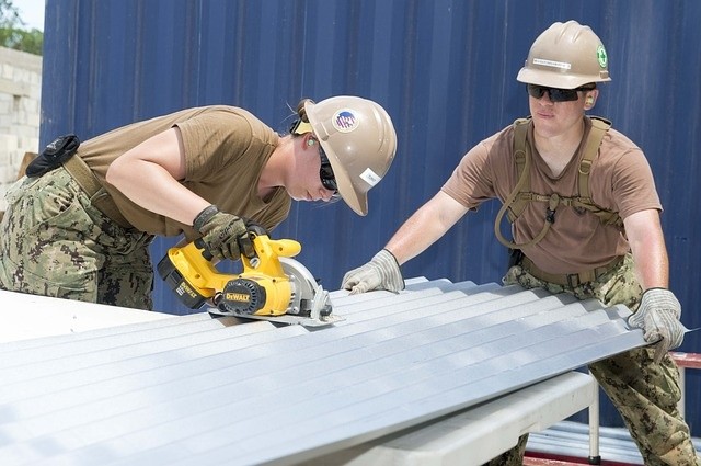 construction-759298_640.jpg