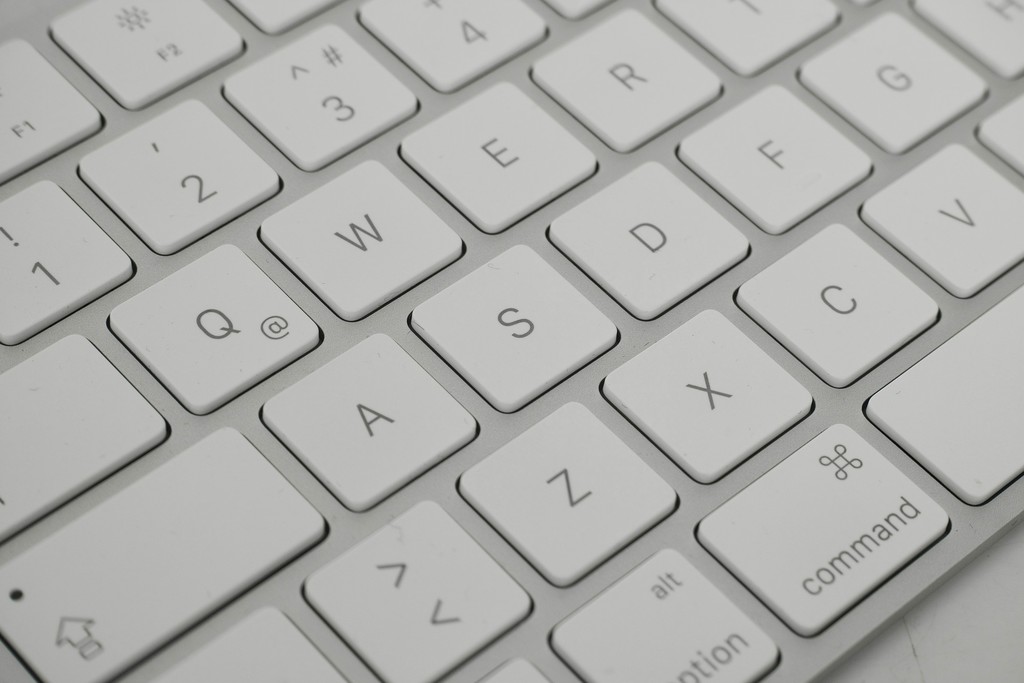 keyboard-2725833_1920.jpg