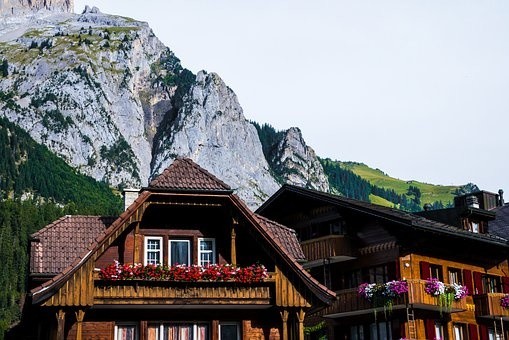 chalet.jpg