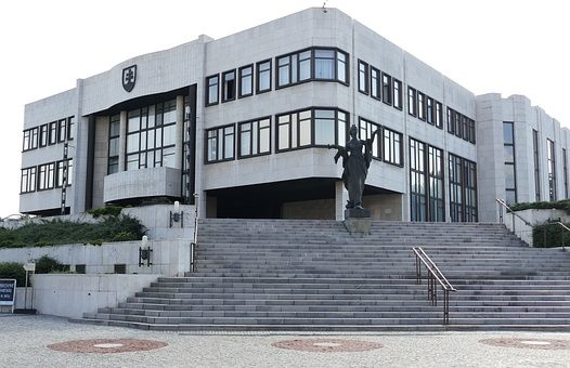 palazzo bratuslava.jpg