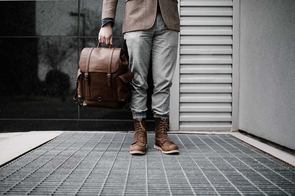 traveler-2203666_960_720.jpg
