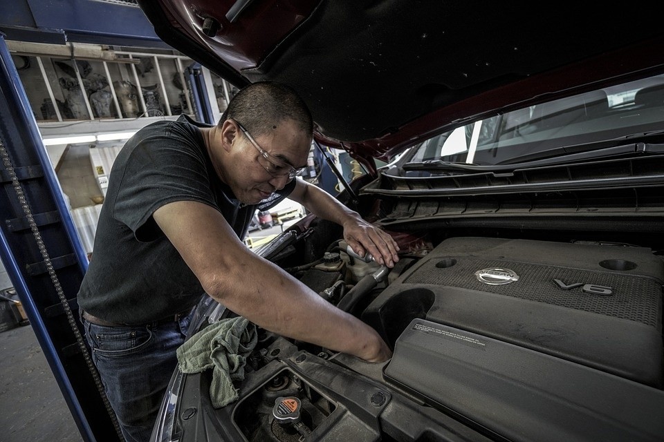 auto-repair-3691963_960_720.jpg