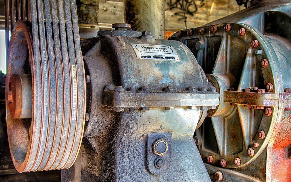 motor-2736569_1280.jpg