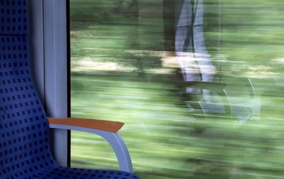Rail.jpg