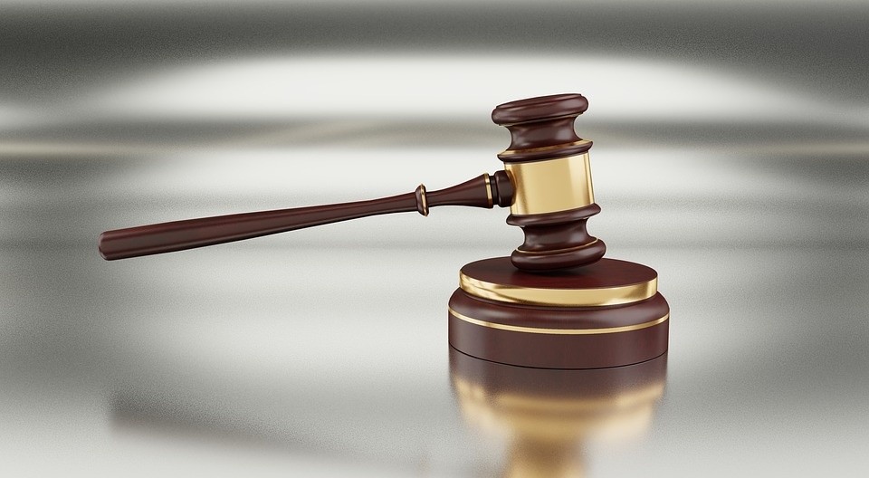 gavel-3575414_960_720.jpg