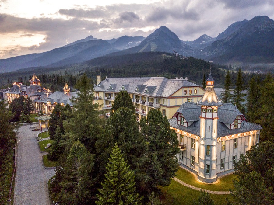 Grand-Hotel-Kempinski-High-Tatras.jpg