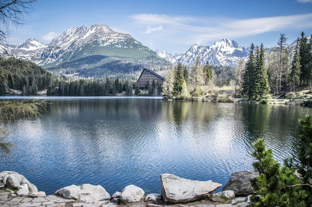 pleso-3231824_1280.jpg